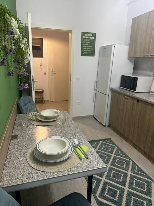 Newlevel Apartment